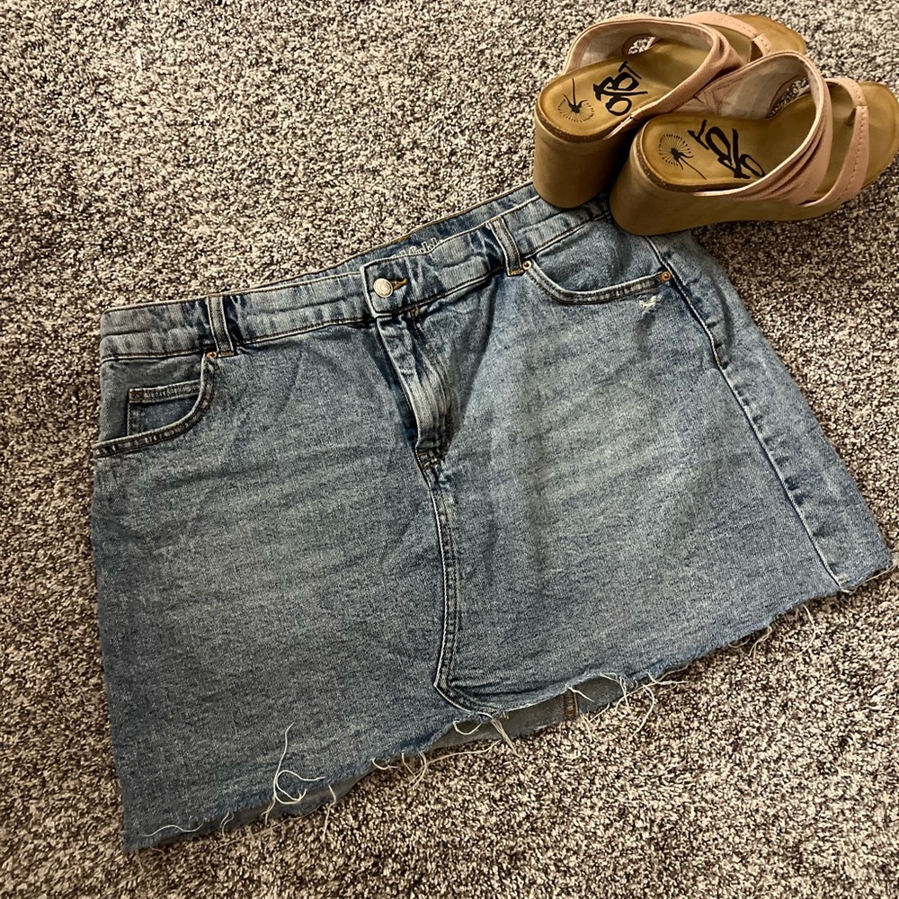 Size 18w jeans skirt
